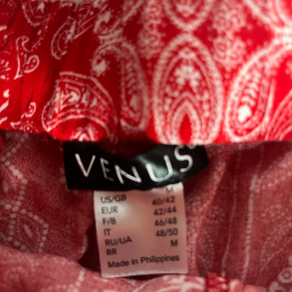 VENUS, Red Bandana Print Skort-Americana look! - Picture 6 of 12